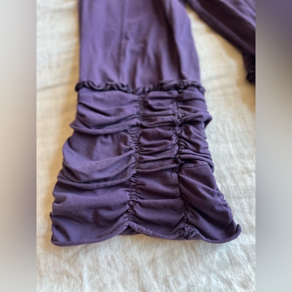 Avatar Clothing Purple Ruffled Wide-Leg Pants Artisan Boho Bloomers Style Large - Picture 4 of 12